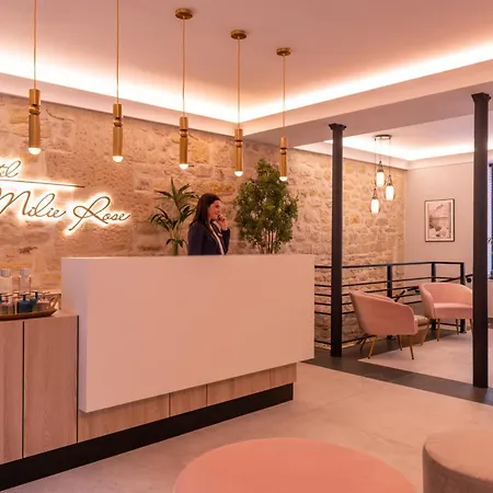 Hotel Le Milie Rose Paris