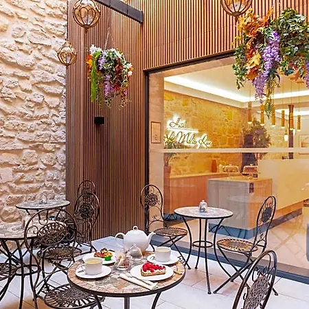 Le Milie Rose Hotel 4*